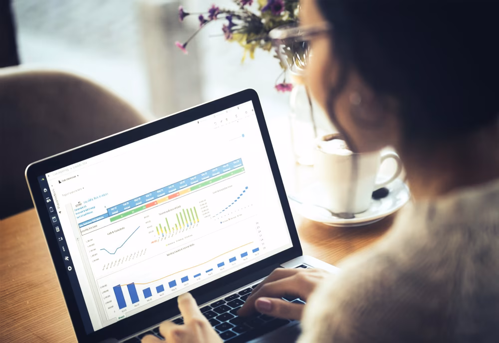 Monthly reporting best practices